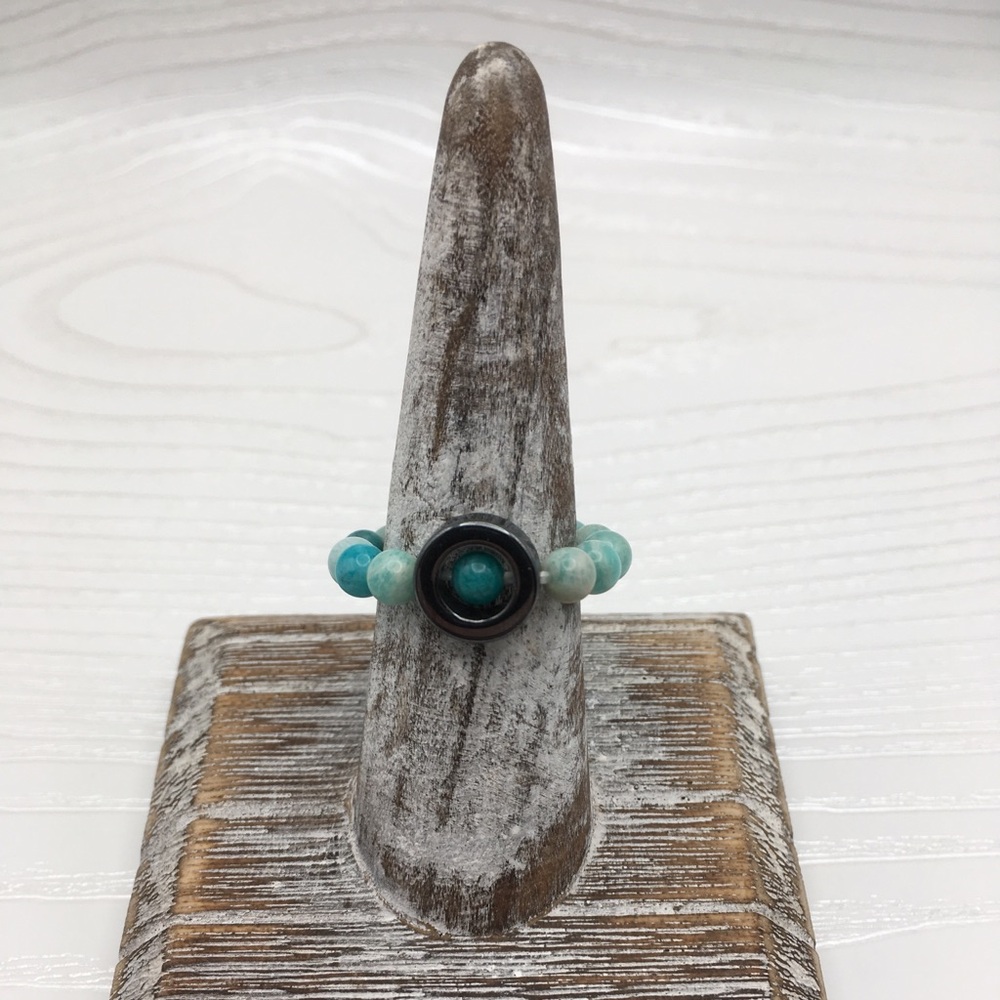HANDCRAFTED Mozambique Amazonite w/Hematite donut Stretch Bead Ring